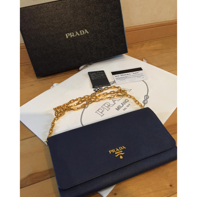 一番の贈り物 PRADA 限定お値下げします! 3連休Sale - ショルダー