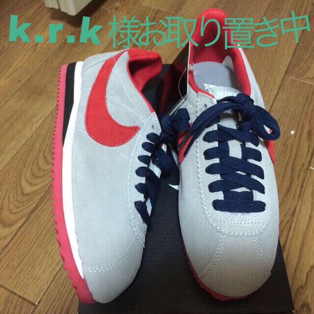 新品 値下げ中 Nike スニーカー