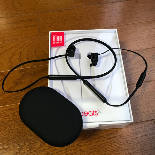 Beats x  スマホ/家電/カメラのオーディオ機器(ヘッドフォン/イヤフォン)の商品写真