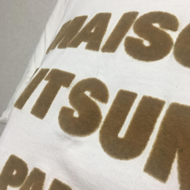 MAISON KITSUNE'(メゾンキツネ)のMAISON KITSUNE モコモコロゴTシャツ レディースのトップス(Tシャツ(半袖/袖なし))の商品写真