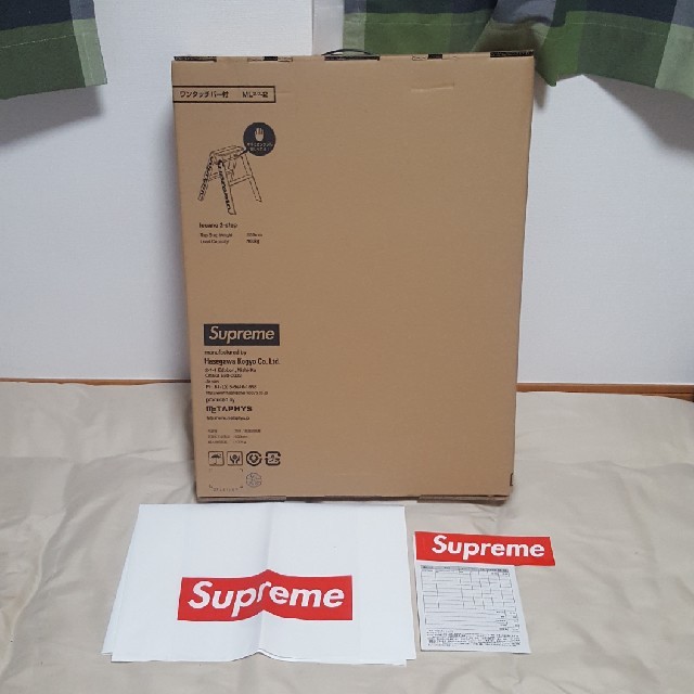 Supreme(シュプリーム)の新品未開封 Supreme Lucano Step Ladder  インテリア/住まい/日用品のインテリア/住まい/日用品 その他(その他)の商品写真