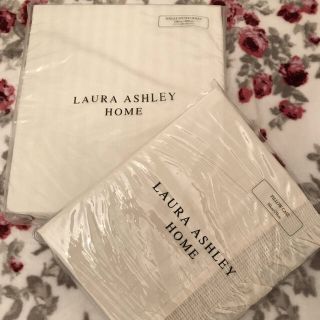 ローラアシュレイ(LAURA ASHLEY)のローラアシュレイ♡シ－ツ&ピローケース♡シングル♡新品未使用品(シーツ/カバー)