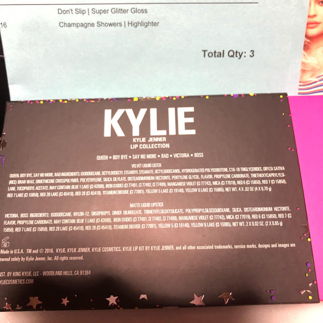 Kylie Cosmetics(カイリーコスメティックス)の最新作！カイリーコスメティックスバースデーコレクションリップセット コスメ/美容のベースメイク/化粧品(リップグロス)の商品写真