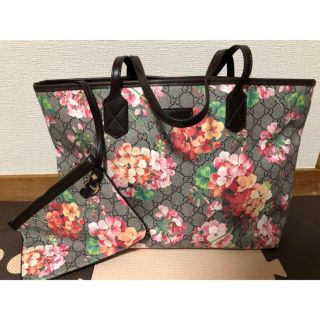 グッチ(Gucci)のGUCCI バッグ レディース 花柄(トートバッグ)