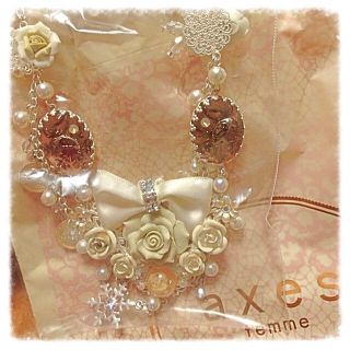 アクシーズファム(axes femme)の花＊リボン♡ネックレス(ネックレス)