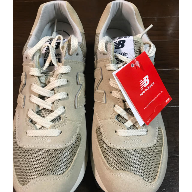 New Balance ニューバランス スニーカー 新品未使用タグ付き❗