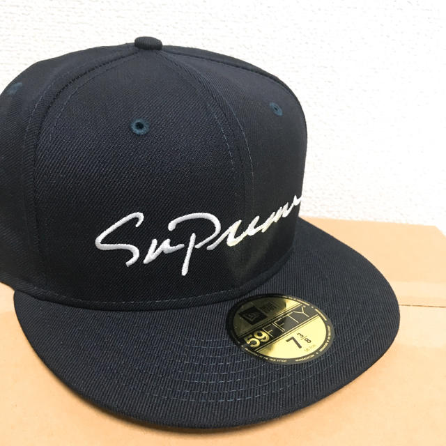 Supreme NEW ERA navy 7 3/8