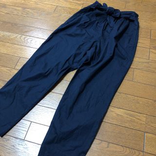 ザラ(ZARA)の処分します。ZARA ZARABASIC パンツ リボン付き クロップドパンツ(クロップドパンツ)