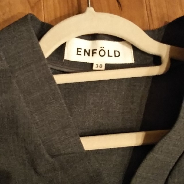 ENFOLD(エンフォルド)のエンフォルド トップス グレー 38 レディースのトップス(カットソー(長袖/七分))の商品写真