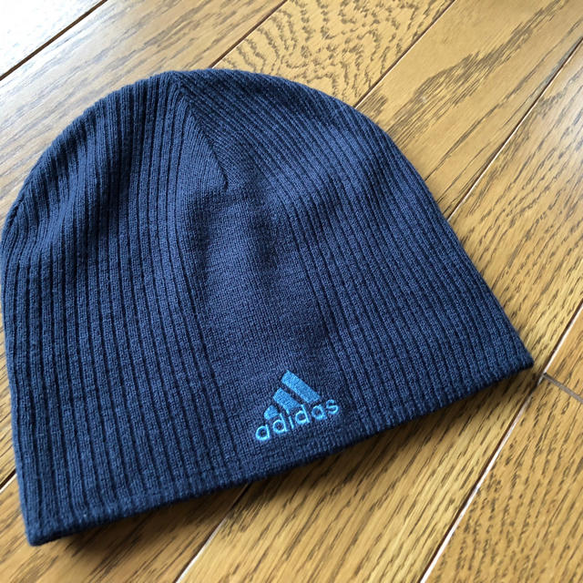 adidas(アディダス)のアディダス ニット帽  スポーツ/アウトドアのスポーツ/アウトドア その他(その他)の商品写真