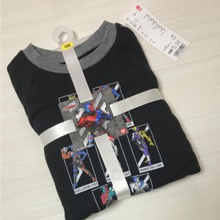 ユニクロ(UNIQLO)のUNIQLO限定 仮面ライダービルド スウェットセット 【新品未使用】(パジャマ)