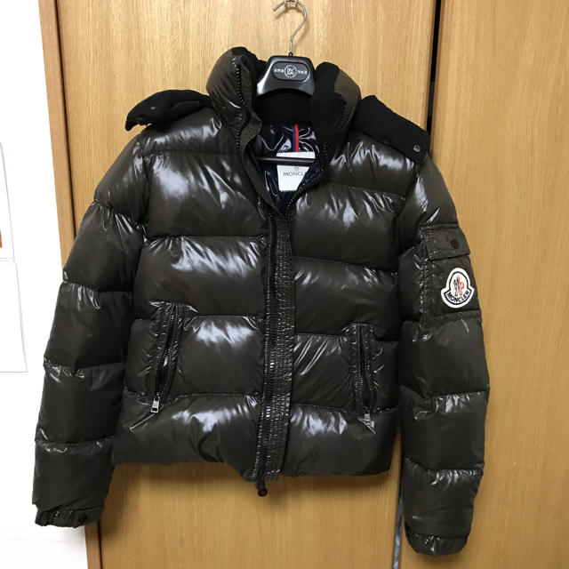 MONCLER(モンクレール)のmkmk様専用   モンクレール ヒマラヤ サイズ2  中古 メンズのジャケット/アウター(ダウンジャケット)の商品写真