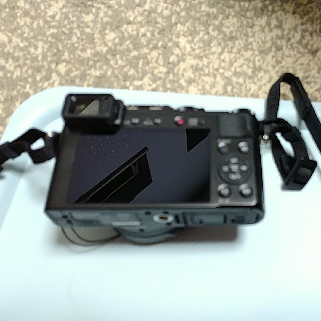 Panasonic(パナソニック)のpanasonic DMC-LX100 スマホ/家電/カメラのカメラ(コンパクトデジタルカメラ)の商品写真