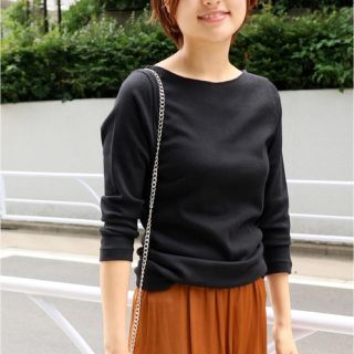 イエナ(IENA)の大人気 IENA AURALEE*IENA 別注ボートネックTシャツ ブラック(Tシャツ(長袖/七分))