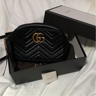 グッチ(Gucci)のGGマーモント キルティングスモールショルダーバッグ(ショルダーバッグ)