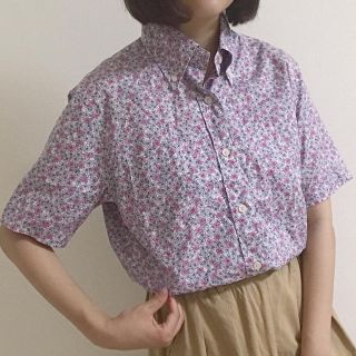 トミーヒルフィガー(TOMMY HILFIGER)の[古着]トミー 柄シャツ(シャツ/ブラウス(半袖/袖なし))