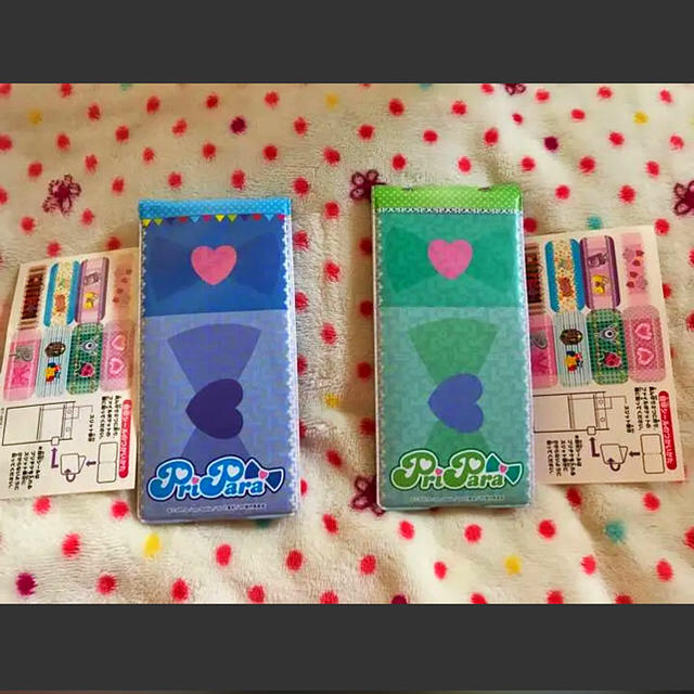 プリパラ カード 2ケースセット売り 2種類 エンタメ/ホビーのアニメグッズ(カード)の商品写真