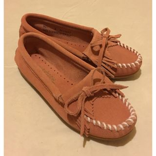 ミネトンカ(Minnetonka)の【新品未使用】 希少 ミネトンカ モカシン シューズ キルティ ローファー(スリッポン/モカシン)