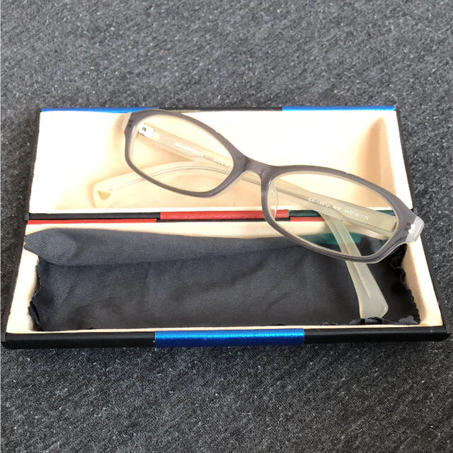Emporio Armani(エンポリオアルマーニ)のアルマーニ眼鏡 レディースのファッション小物(サングラス/メガネ)の商品写真
