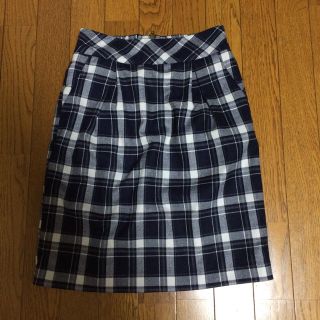 マジェスティックレゴン(MAJESTIC LEGON)のチェックIラインスカート(ひざ丈スカート)