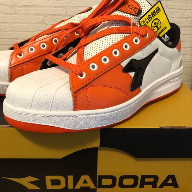 DIADORA(ディアドラ)の安全靴 ディアドラ 27.0cm オマケ付き メンズの靴/シューズ(その他)の商品写真