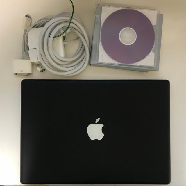 MacBook(Early 2008)Black 黒ノートPC