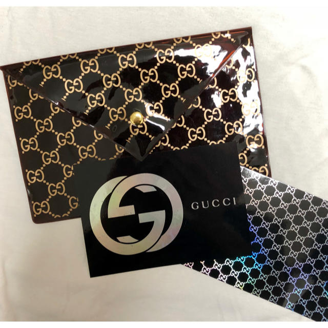 Gucci(グッチ)の新品未使用。グッチ ビニールケース&ポストカード レディースのファッション小物(ポーチ)の商品写真