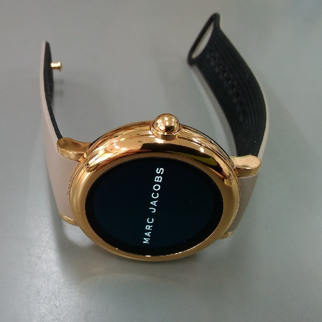 MARC JACOBS(マークジェイコブス)のmarc jacobs マークジェイコブス スマートウォッチ ライリー レディースのファッション小物(腕時計)の商品写真