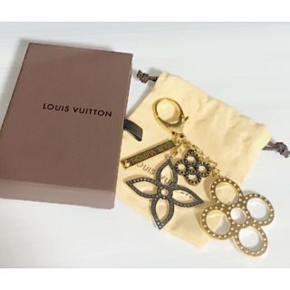 ルイヴィトン(LOUIS VUITTON)のLOUIS VUITTON♡キーホルダー♡バッグチャーム(キーホルダー)