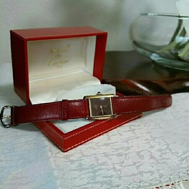 【特別訳あり特価】 - Cartier 売り切り 再値下げ カルティエ マストタンク 腕時計 【特別訳あり特価】 - Cartier 売り切り 再値下げ カルティエ マストタンク 腕時計