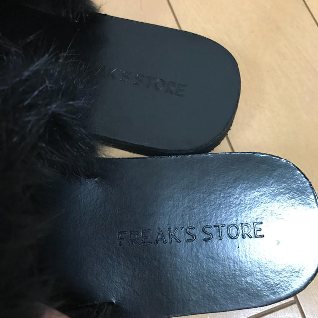 FREAK'S STORE(フリークスストア)の新品 FREAK’S STORE  ファーサンダル /ブラック/37 レディースの靴/シューズ(サンダル)の商品写真