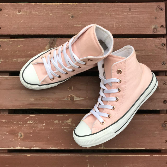 CONVERSE(コンバース)の美品22.5 converseコンバース オールスター100LD HI W208 レディースの靴/シューズ(スニーカー)の商品写真