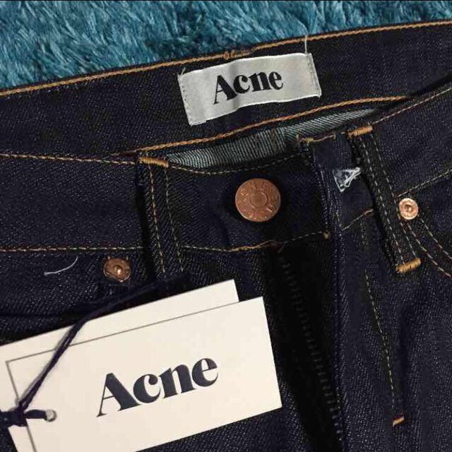 ACNE(アクネ)のMaron様専用 3／5までお取り置き中 レディースのパンツ(デニム/ジーンズ)の商品写真