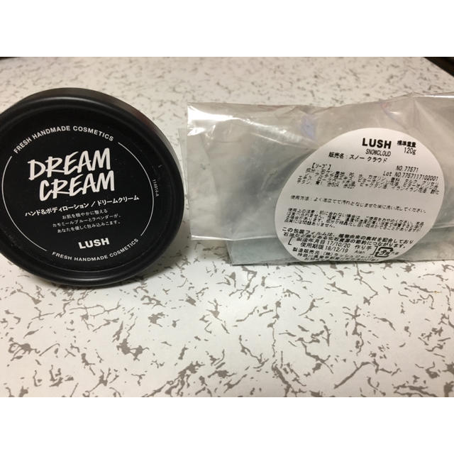 LUSH(ラッシュ)のLUSHのクリームと石鹸 コスメ/美容のボディケア(ボディクリーム)の商品写真