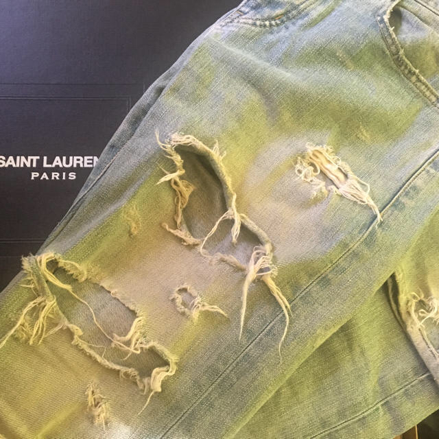 Saint Laurent(サンローラン)のサンローラン デニム デストロイ クラッシュ ヴァンパイア リングブーツ テディ メンズのパンツ(デニム/ジーンズ)の商品写真