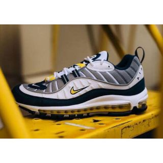 ナイキ(NIKE)のAIRMAX98 tour yellow(スニーカー)