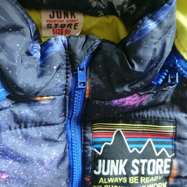 JUNK STORE(ジャンクストアー)の☆専用☆JUNK STORE ダウンジャケット キッズ/ベビー/マタニティのキッズ服男の子用(90cm~)(ジャケット/上着)の商品写真