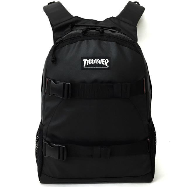 THRASHER(スラッシャー)の【THRASHER】《18%OFF》ボードストラップ付きリュック［BK/MAG］ メンズのバッグ(バッグパック/リュック)の商品写真