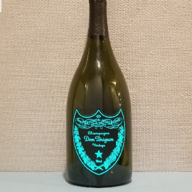 Dom Pérignon(ドンペリニヨン)の値引き中！光るドンペリルミナス空瓶！ インテリア/住まい/日用品のキッチン/食器(容器)の商品写真