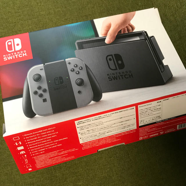 任天堂スイッチ　グレー