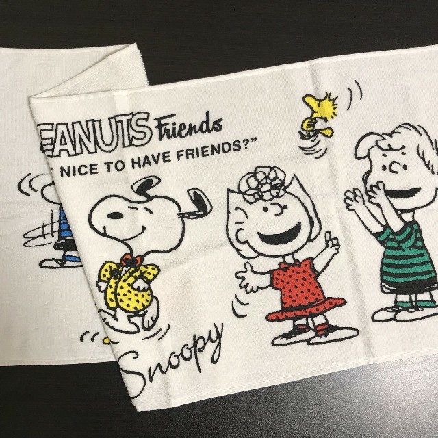 SNOOPY(スヌーピー)のスヌーピータオル エンタメ/ホビーのアニメグッズ(タオル)の商品写真