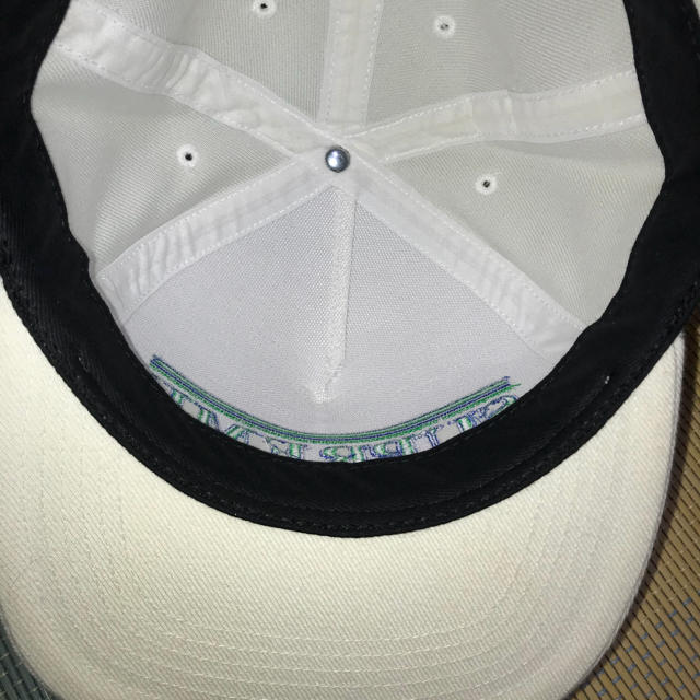 Supreme(シュプリーム)のSupreme ストレートキャップ メンズの帽子(キャップ)の商品写真