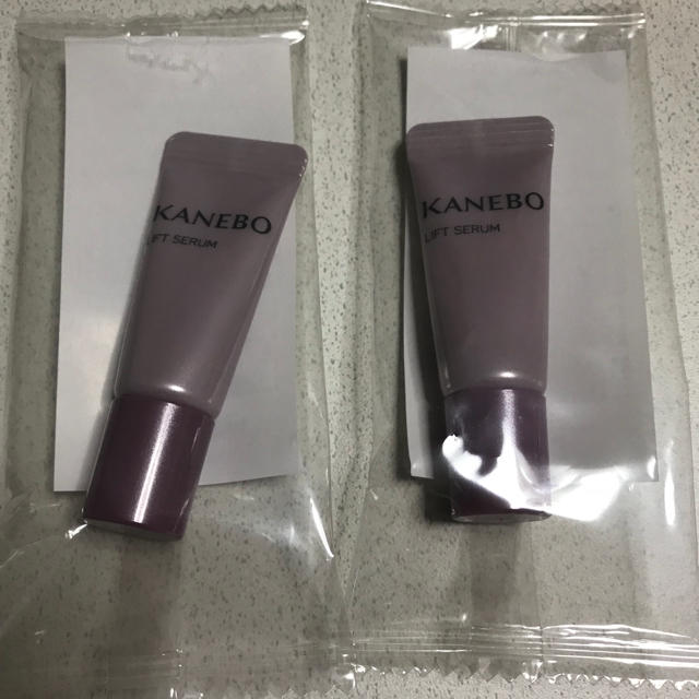 Kanebo(カネボウ)のKanebo リフトセラム 2.8mL×2 コスメ/美容のキット/セット(サンプル/トライアルキット)の商品写真