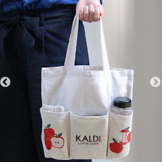 カルディ(KALDI)のカルディ　りんご　バッグ(トートバッグ)