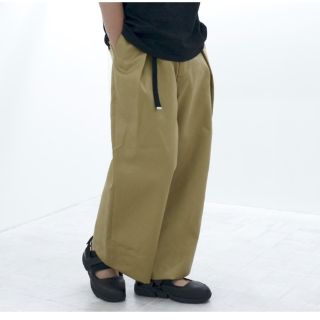 SOUMO  BIG TUCK CHINO(チノパン)