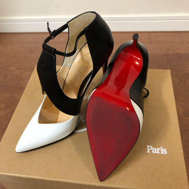 Christian Louboutin(クリスチャンルブタン)のクリスチャン ルブタン ハイヒール レディースの靴/シューズ(ハイヒール/パンプス)の商品写真