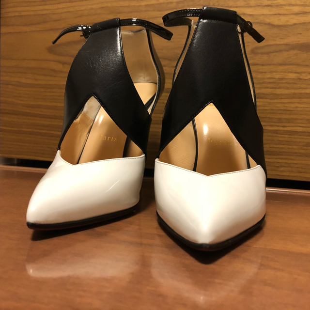 Christian Louboutin(クリスチャンルブタン)のクリスチャン ルブタン ハイヒール レディースの靴/シューズ(ハイヒール/パンプス)の商品写真