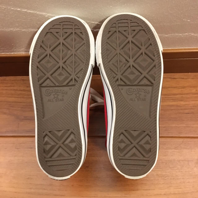CONVERSE(コンバース)のコンバース 18㎝ 赤 キッズ/ベビー/マタニティのキッズ靴/シューズ(15cm~)(スニーカー)の商品写真