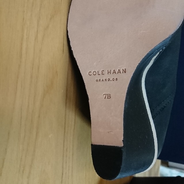 Cole Haan(コールハーン)の【値下げしました！】COLE HAAN ショートブーツ レディースの靴/シューズ(ブーツ)の商品写真