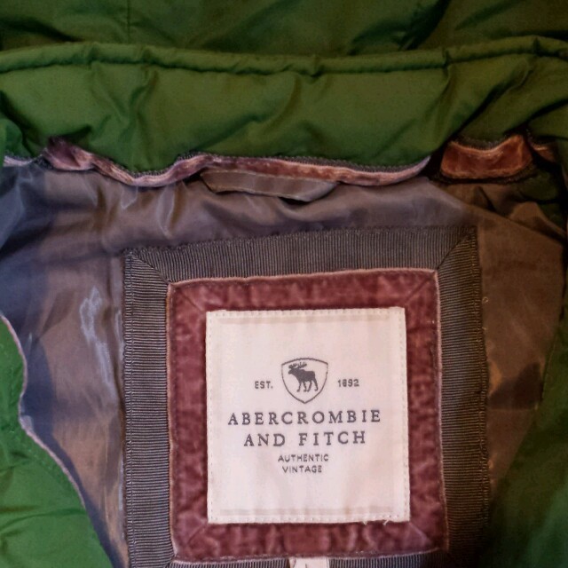Abercrombie&Fitch(アバクロンビーアンドフィッチ)のお正月セール！アバクロ♥ダウンベスト レディースのジャケット/アウター(ダウンベスト)の商品写真